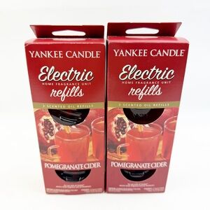 TWO Yankee Candle Plug In Home Fragrance Oil Refills Pomegranate Cider 4 Total